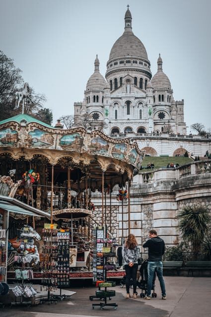 Montmartre and Sacré-Coeur Tour with a Parisian guide - Exploring Montmartre’s Artistic Roots