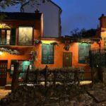 Montmartre for Art Lovers - Walking tour with Expert Guide - What Makes This Tour Stand Out