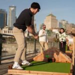 Montreal: Bungee Jump + Mini-golf (Combined Offer) - Mini-Golf: Relaxing and Playful