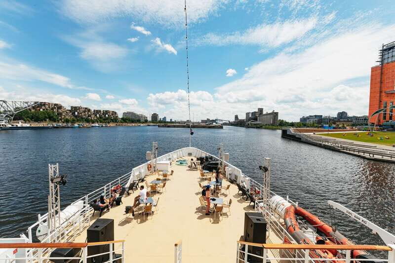 Montréal: Guided Sightseeing River Cruise - What to Expect Onboard