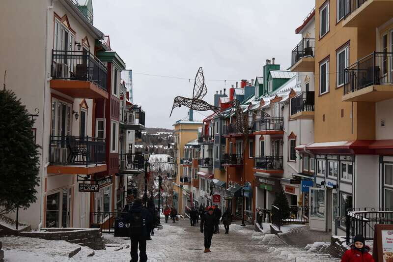 Montreal: Guided tour of the Laurentides Mont Tremblant - The Itinerary Breakdown