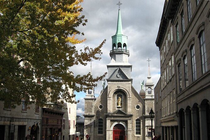 Montreal Self Guided Audio Experience - Navigating the Experience