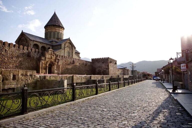 Mtskheta & Jvari: Visit the first capital of Georgia - What Makes This Tour Stand Out?
