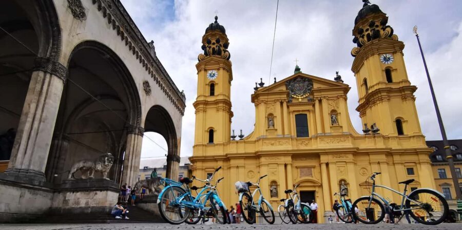 Munich bike rental at the Hofbräuhaus - The Route and Highlights