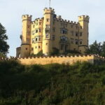 Munich: Neuschwanstein Castle and Linderhof Palace Day Trip - Transportation and Comfort