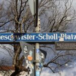 Munich: Walking tour "The Beginning and End of the Third Reich" - Detailed Breakdown of the Itinerary