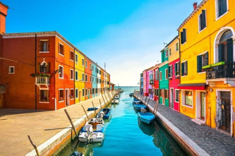 Murano & Burano Guided Tour by Private Boat with Glassmaking - What Makes This Tour Stand Out?