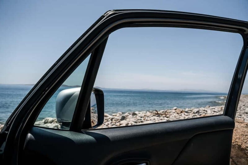 Mykonos: Private Island Tour with local guide -Jeep Renegade - Authenticity and Local Insights: What You Gain