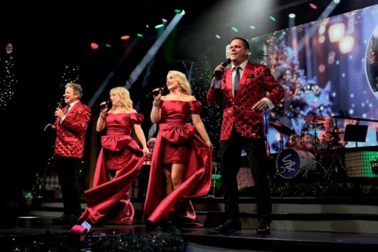 N. Myrtle Beach: Greg Rowles Legacy Theatre Christmas Show - What to Expect from the Christmas on Main Show