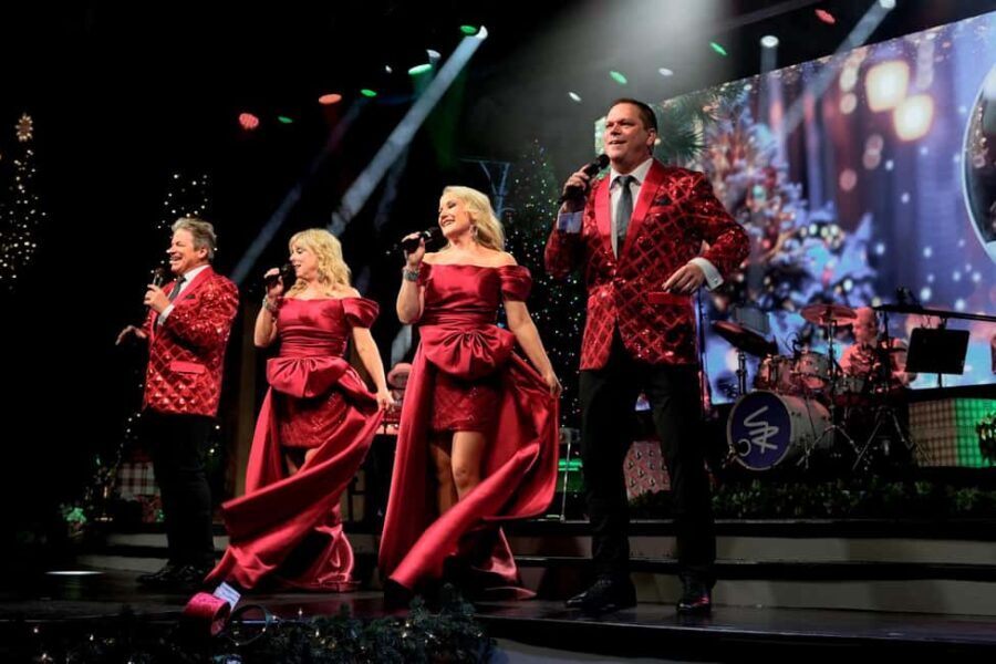 N. Myrtle Beach: Greg Rowles Legacy Theatre Christmas Show - What to Expect from the Christmas on Main Show