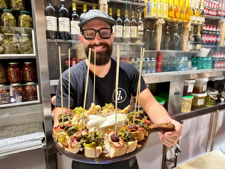 Naples: Food, Spritz and Sightseeing Tour in the City Center - What to Expect & How to Prepare