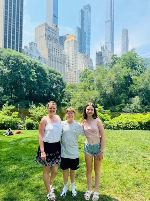 New York City: Central Park Bike Tour and E-Bike Option - Discovering Central Park on Two Wheels