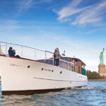 New York City: Mini Yacht Boat Ride with Sightseeing - Detailed Itinerary and Route