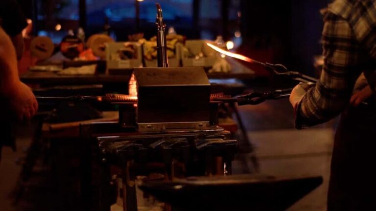 New York: Forge a Survival Knife Experience - Who Should Consider This Experience?