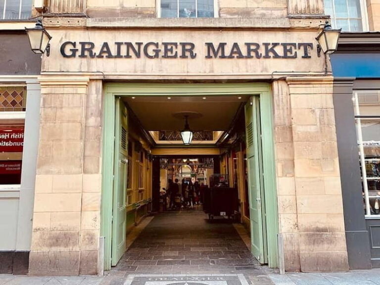 Newcastle Revealed Tour: History, Bridges and Secrets in Spanish - FAQ