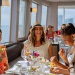 Newport Beach: Champagne and Brunch Buffet City Cruise - The Dining Experience