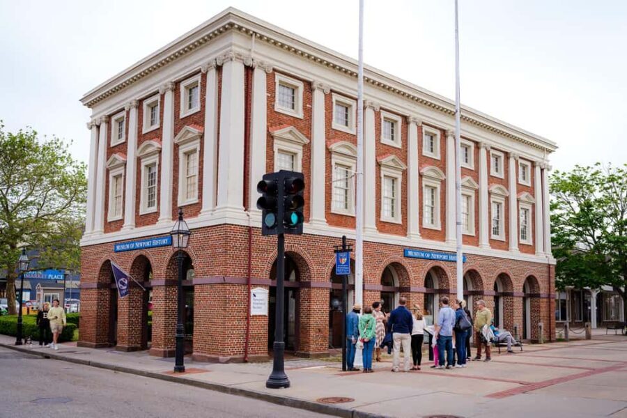 Newport, RI: Holiday Lantern Walking Tour - A Walk Through Newport’s Holiday Past