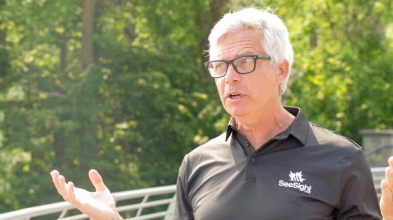 Niagara Falls Canada: Highlights Tour With Boat Cruise - Deep Dive into the Itinerary