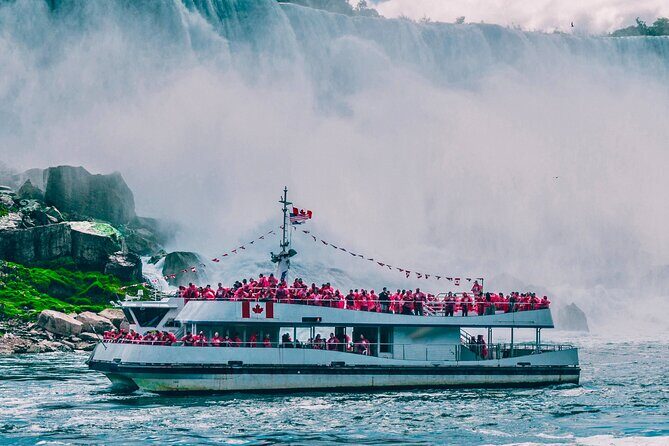 Niagara Falls Day Tour, Boat Cruise and Journey Behind the Falls - Transportation and Group Dynamics