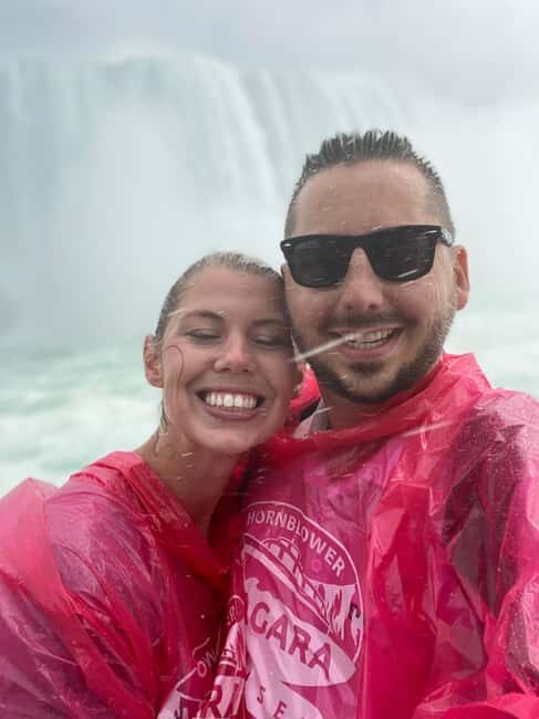 Niagara Falls: Tour with Tower, Journey, Boat & Syrup Taste - FAQ