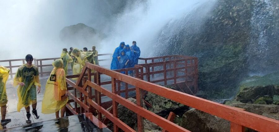 Niagra Falls, USA Side: Boat, Cave and Shuttle pass Tour - Exploring Niagara Falls: The Itinerary Breakdown