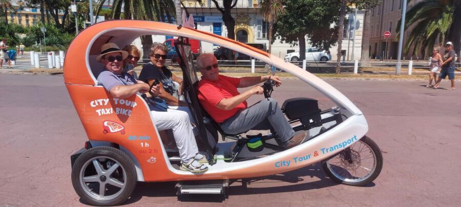 Nice : Visite privé 1H en Vélotaxi avec un guide local. - The Itinerary: What to Expect