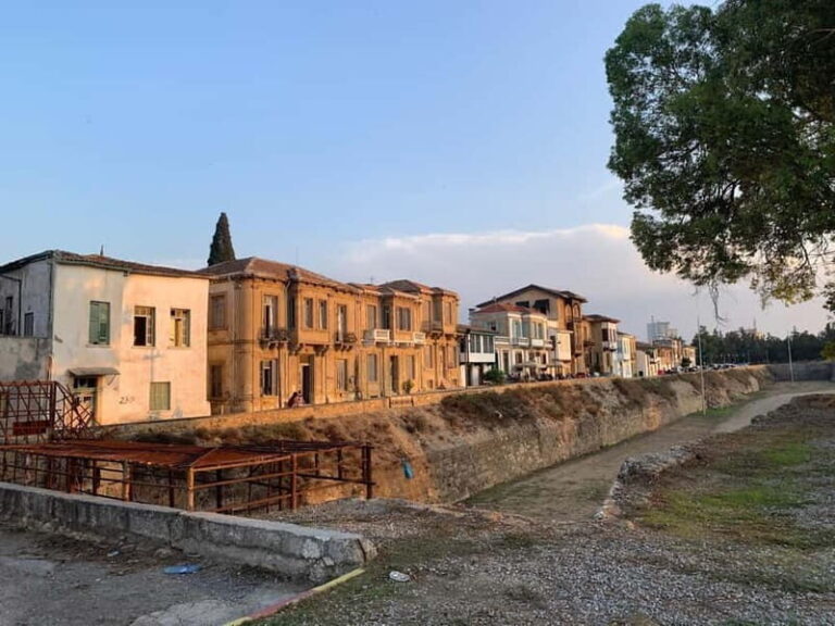 Nicosia: Last Divided City, Tour combining South & North - Who Will Love This Tour?