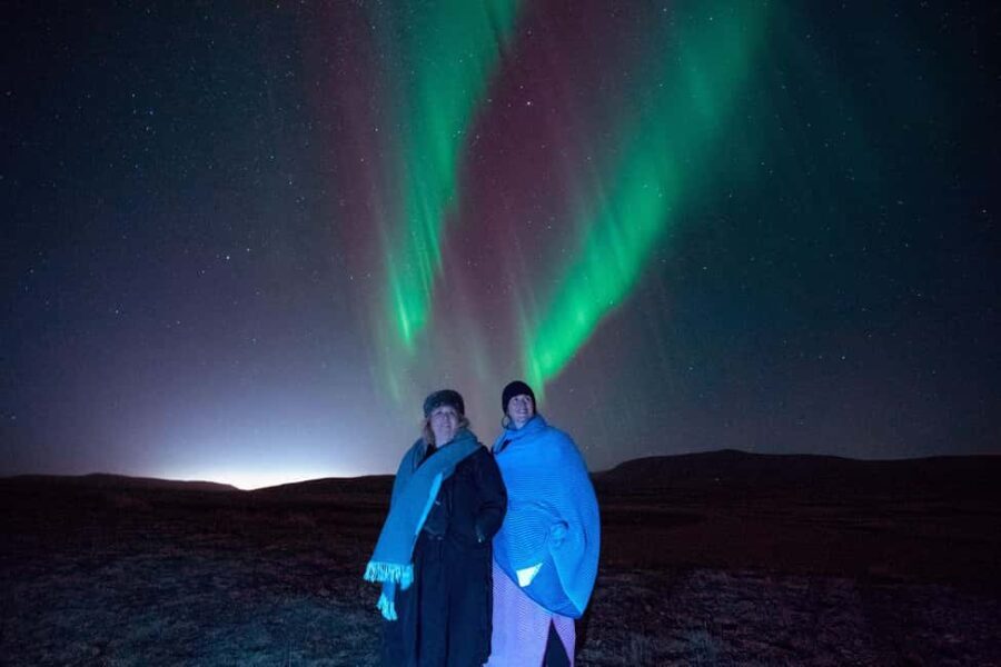Northern Lights in Super Jeep, Photos, Hot Cocoa, Pastries - The Experience of Viewing the Northern Lights