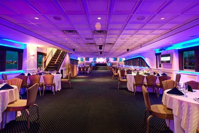 NYC: Atlantis Yacht Luxury New Year's Eve Party Cruise - Who Would Love This Experience?