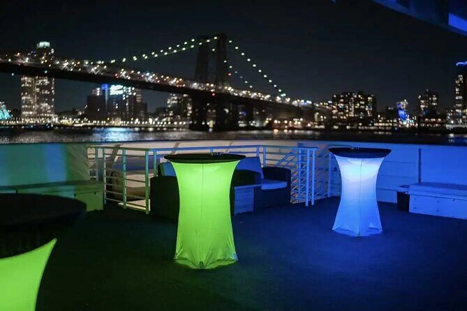 NYC: Cloud 9 IV Luxury New Years Eve Party Cruise - Meeting Points and Practical Details