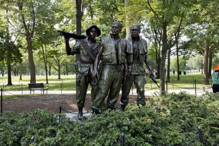 NYC: Philadelphia, Washington DC & Amish Country 2-Day Tour - Experience Breakdown: What You Can Expect