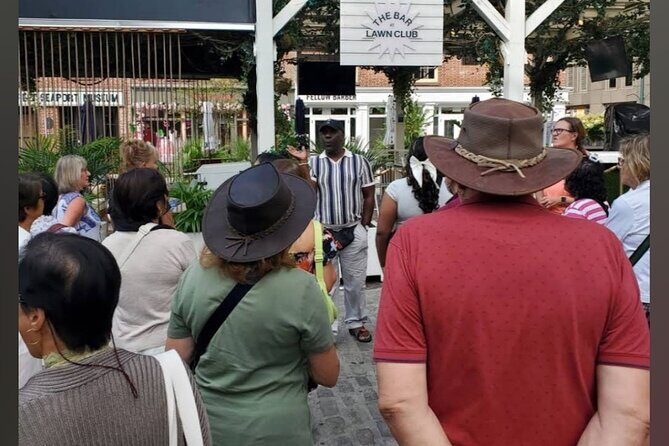 NYC STEP ON TOUR GUIDES | Your Bus Our Tour Guide - Analyzing the Experience: Who Will Love It?