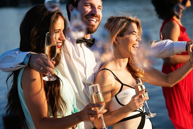 NYC Sunset Cruise with Statue Views Live Comedy and DJ on Hudson - Practical Tips for Your Cruise