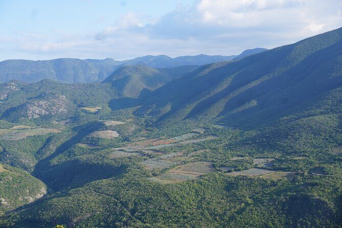 Oaxaca Day Trip Markets Hierve el Agua and Mezcal Tasting - Hierve el Agua: Waterfalls of Stone and Spectacular Views