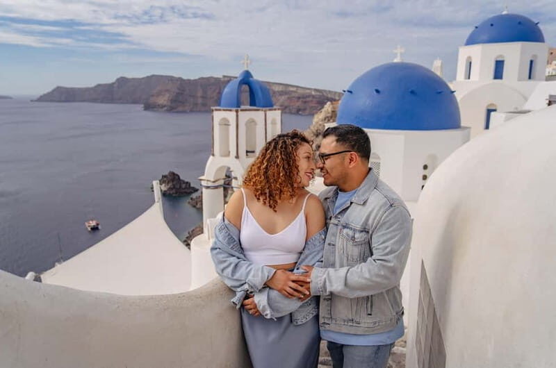 Oia: Couple Photoshoot Seprate Entrance to Blue Dome - Authentic Insights from Past Clients