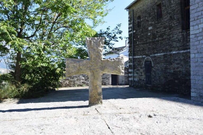 Old Bazaar-Cfake-Dunavat-Ali Pasha Bridge Walking Tour - A Deeper Look at the Tour Experience