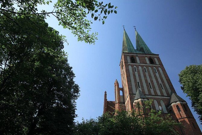 Olsztyn Old Town Highlights Private Walking Tour - Practicalities and What to Expect