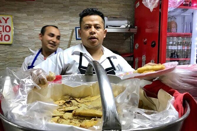 One morning at CDMX Vip + Tacos + Hot Drinks. - Who Will Love This Tour?