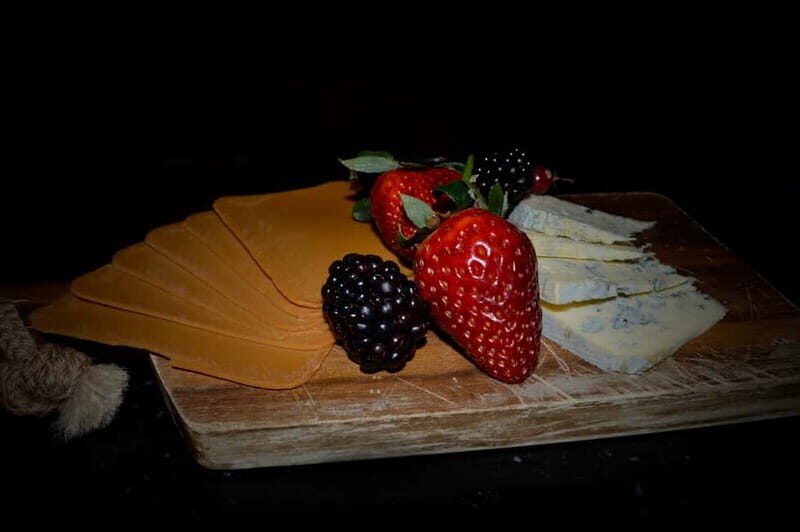 Oslo: Food Tasting and Walking Tour with a Local - What to Expect During the Tour