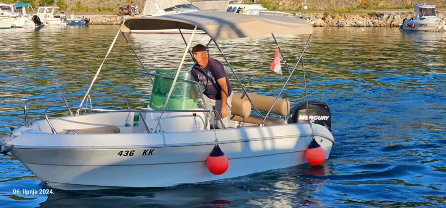 Otok Krk: Boat rentals in Pinezii - PRIMUS 17 60hp - Practical tips for a smooth trip
