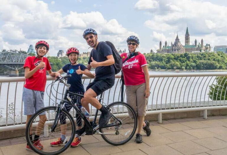 Ottawa: 2 or 3.5-Hour Guided Bike Tour with a Local Guide - The Sum Up