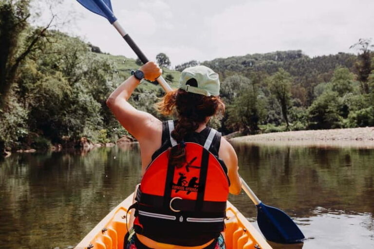 Oviedo: Canoe Descent on the Nalón River - The Equipment and Support