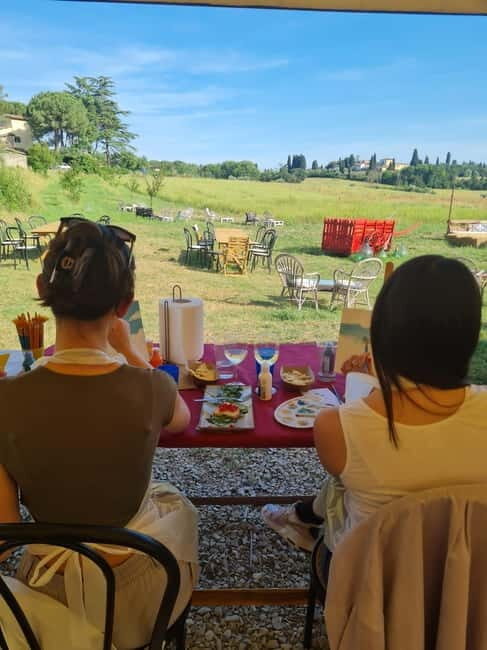 Paint and Drink Florentine Hills - The Painting Experience: Guidance and Creativity Hand-in-Hand