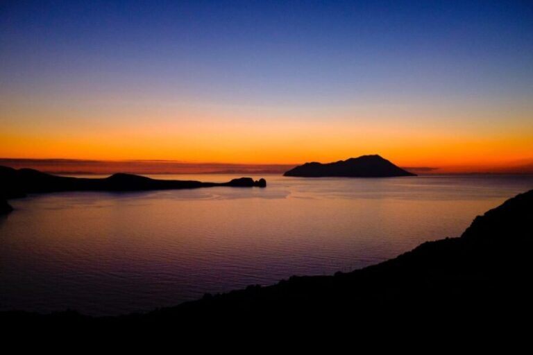 Palamós: Sunset Boat Tour with Glass of Cava - Authentic Experiences and Tips