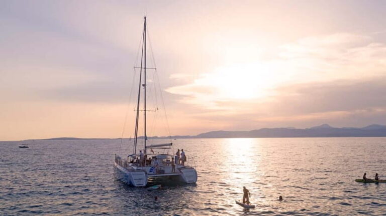 Palma de Mallorca: Deluxe Catamaran Sailing Tour with Meal - What to Expect from the Tour