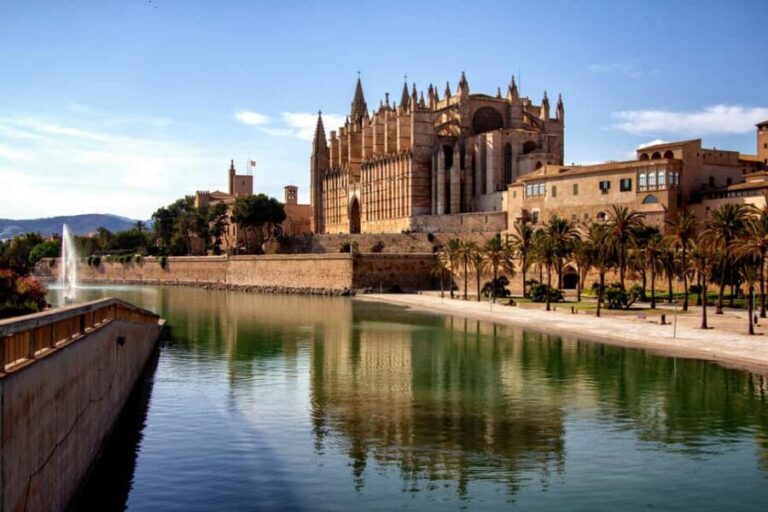 Palma: Old Town Guided Tour with Cathedral Skip-the-Line - Practical Details That Matter