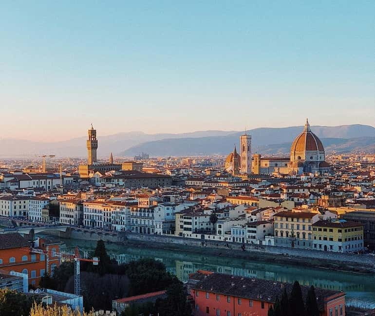 Panoramic walking tour in Florence with Vincenzo - A Detailed Breakdown of the Itinerary