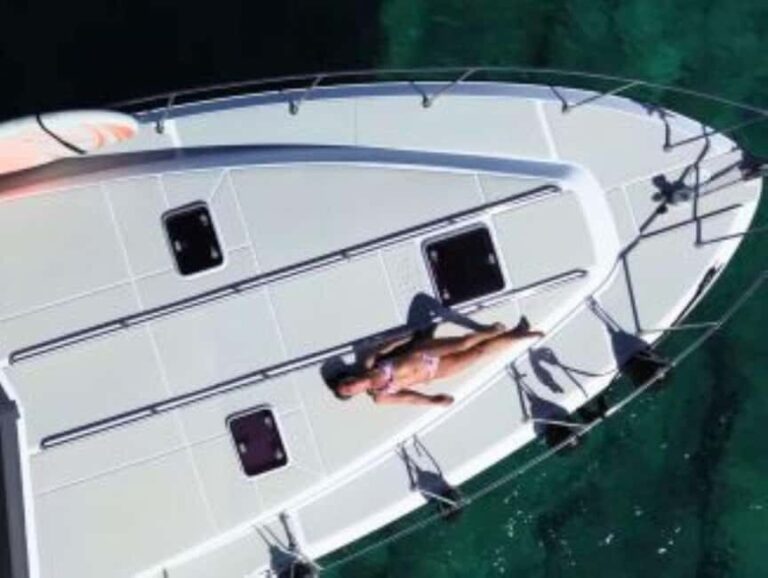 Papagayo Gourmet Experience - Water Activities and Relaxation: A Balancing Act