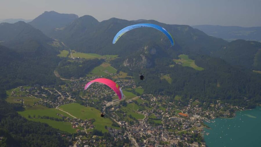 Paragliding Tandem in Salzkammergut / Sound of Music Flight - An In-Depth Look at the Paragliding Experience