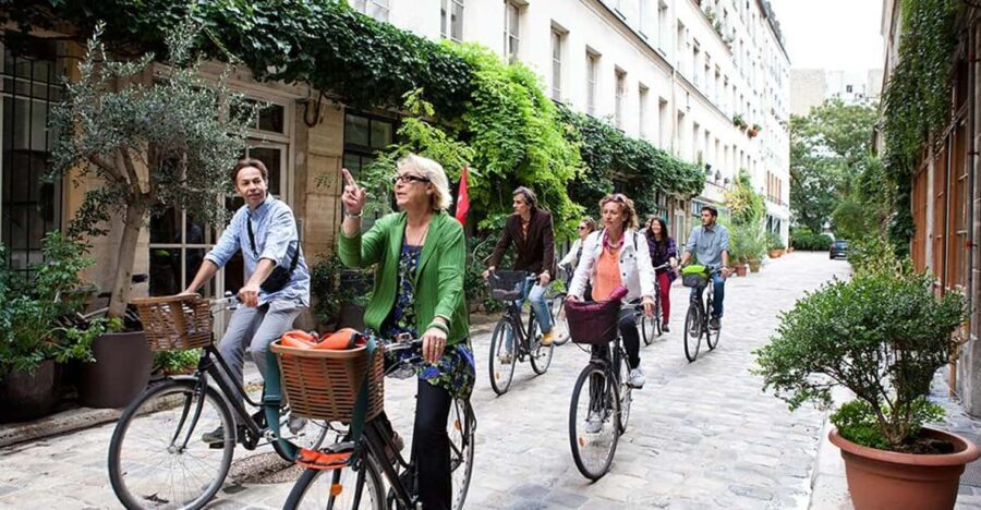 Paris: Bike Food Tour with Local Sunday Market visit - How the Itinerary Unfolds